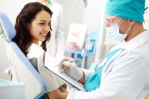 Compassionate and Comprehensive Smile Makeover Dental Treatment in California